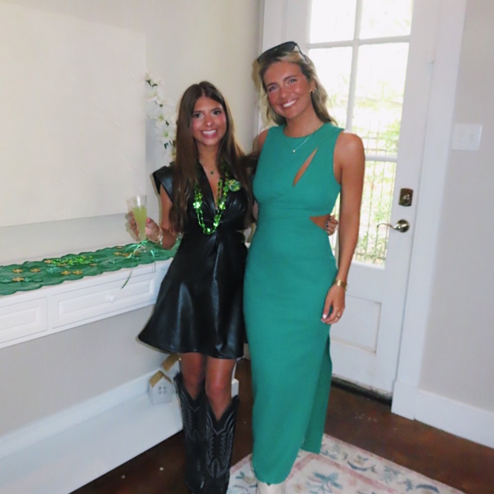 Green Au Darling Boutique Dress size small